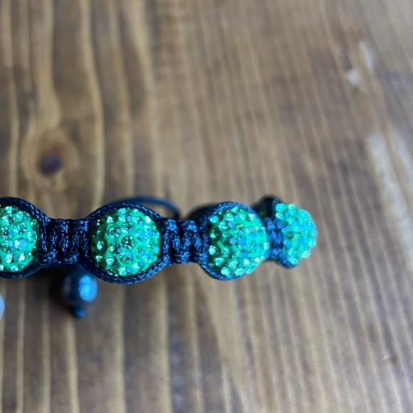 New Sparkly Green Shamballa Bracelet - Picture 2 of 3